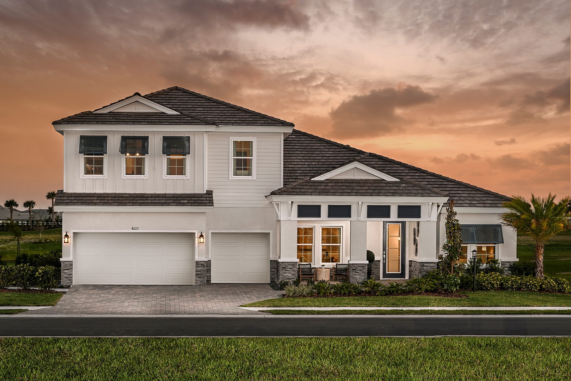 Contemporary home design in Villages of Pasadena Hills